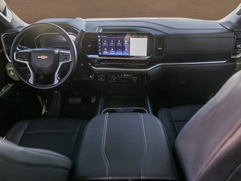 Used 2024 Chevrolet Silverado 2500 LTZ w/ LTZ Plus Package image 25