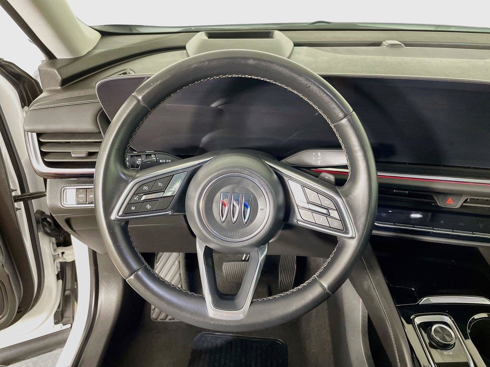 Used 2024 Buick Envision Preferred AWD/4WD image 17
