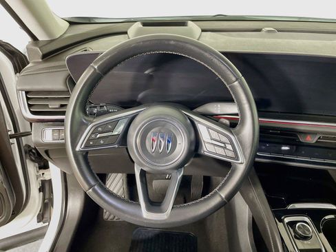 Used 2024 Buick Envision Preferred AWD/4WD image 17