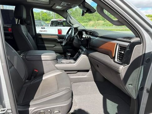 Used 2024 GMC Sierra 1500 Denali w/ Denali Reserve Package AWD/4WD image 10