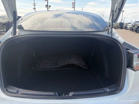 Used 2021 Tesla Model 3 Long Range image 33