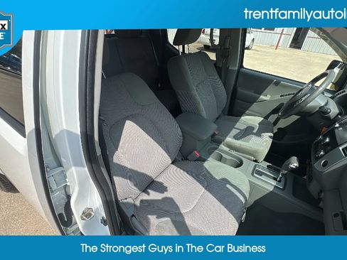 Used 2019 Nissan Frontier SV w/ Value Truck Package image 59