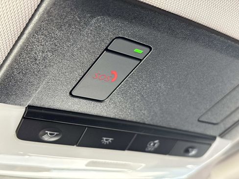 New 2025 Mitsubishi Outlander 4WD Plug-In Hybrid image 30