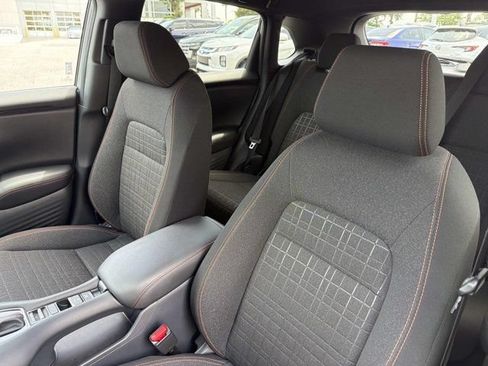Used 2025 Honda HR-V Sport image 10