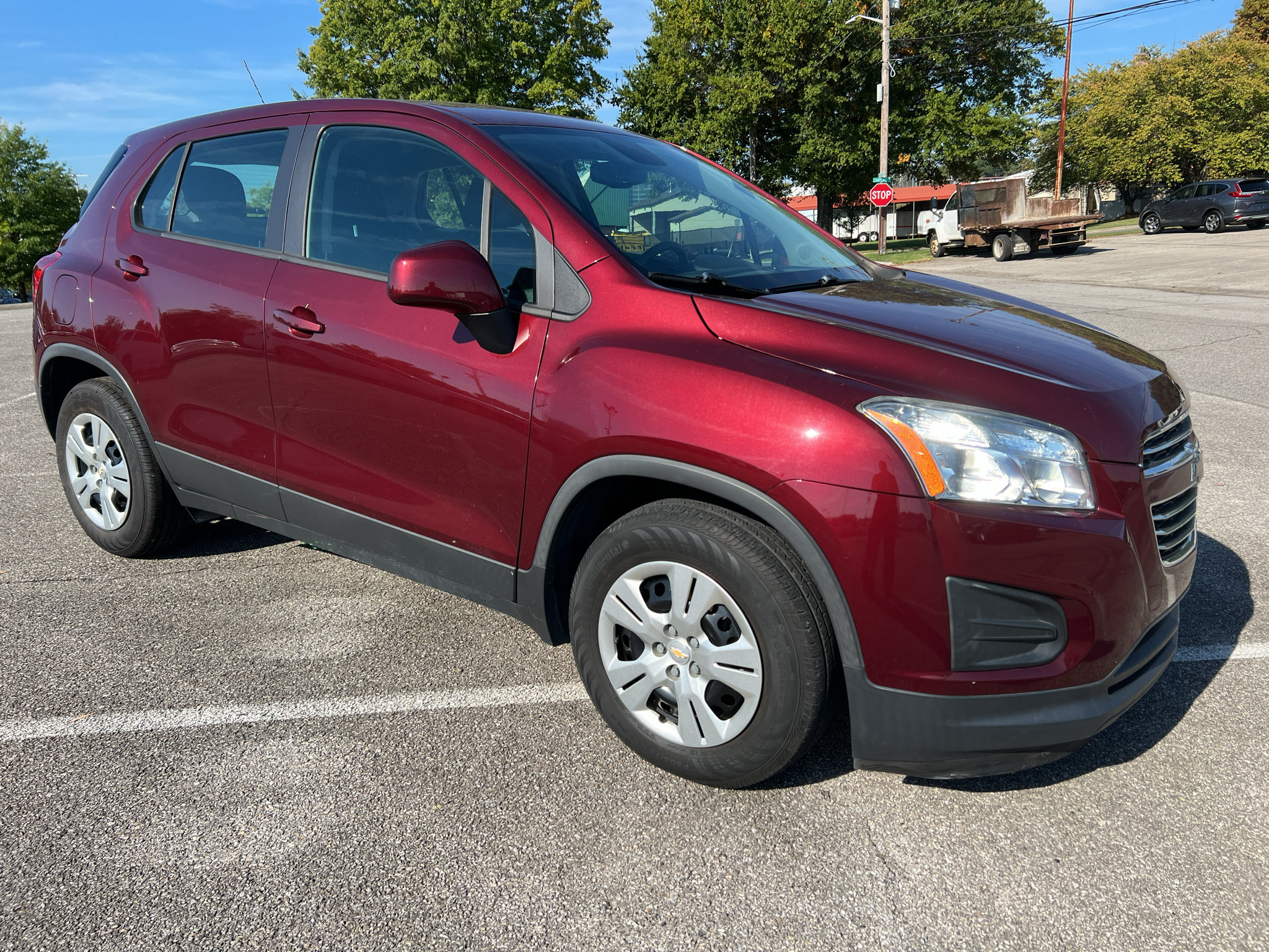 Used 2016 Chevrolet Trax LS FWD image 1