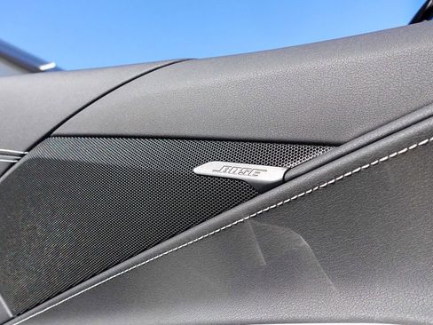 Used 2022 Chevrolet Corvette Stingray Coupe w/ Z51 Performance Package image 20