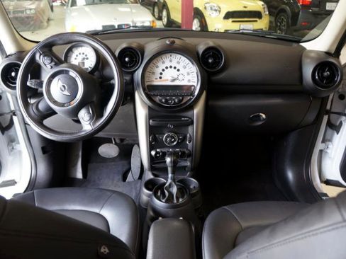 Used 2014 MINI Cooper Countryman image 6