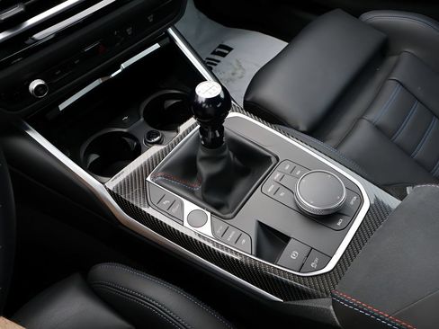 Used 2023 BMW M2 w/ Lighting Package RWD image 25