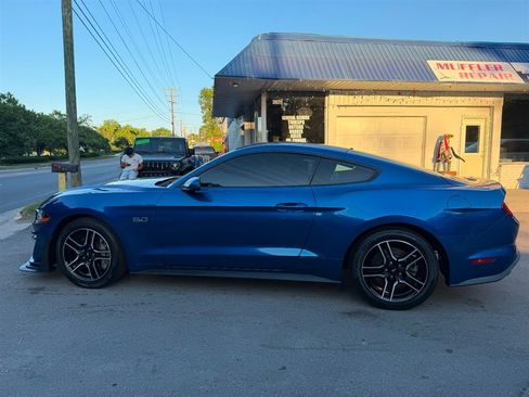 Used 2018 Ford Mustang GT RWD image 5