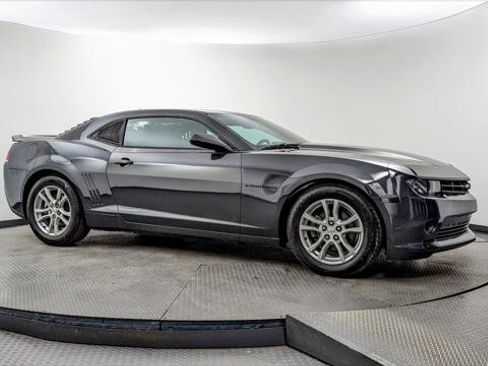 Used 2015 Chevrolet Camaro LT image 11
