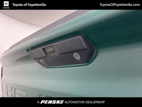 Used 2022 Chevrolet Silverado 1500 LT Trail Boss w/ Convenience Package II image 11