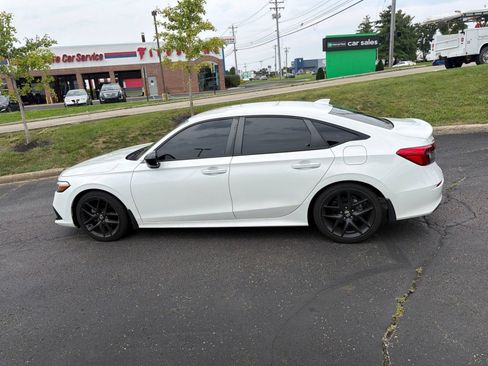Used 2024 Honda Civic Sport image 14