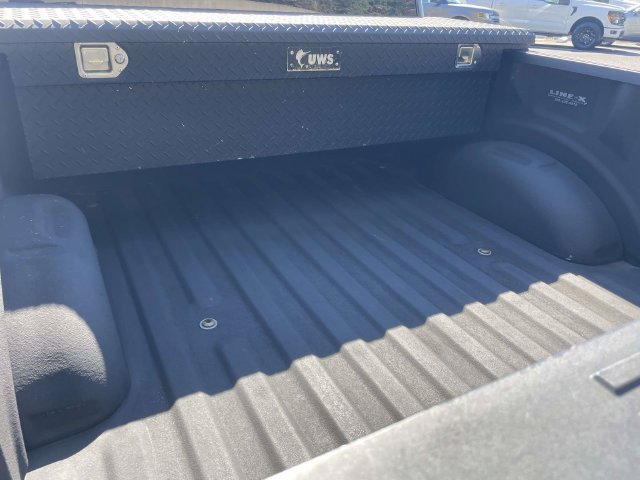 Used 2016 Ford F150 XLT w/ Equipment Group 301A Mid AWD/4WD image 12