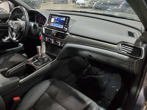 Used 2019 Honda Accord Sport image 14