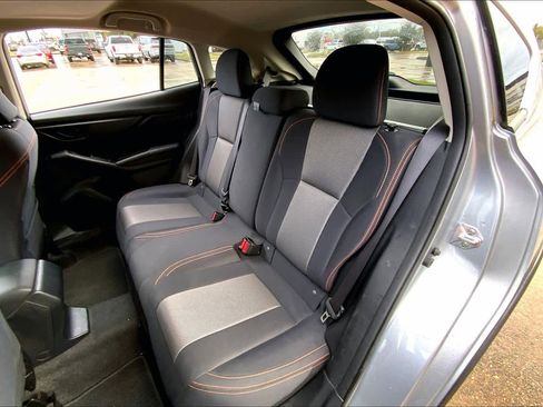 Used 2023 Subaru Crosstrek 2.0i Premium image 39