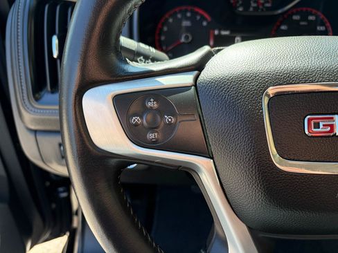 Used 2015 GMC Canyon SLT AWD/4WD image 16