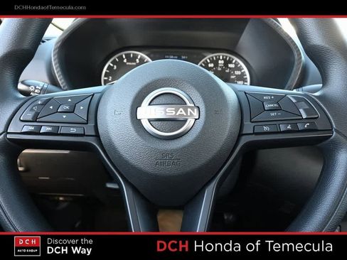 Used 2024 Nissan Sentra S image 9