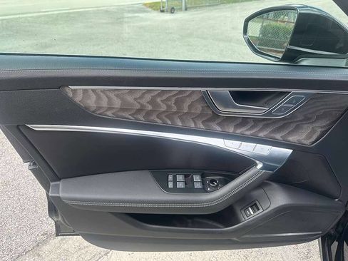 Used 2024 Audi A6 Premium Plus image 11
