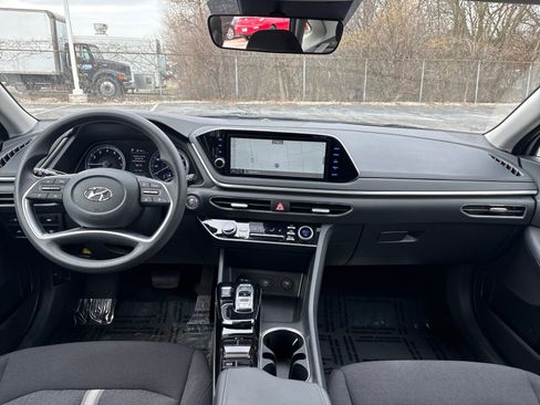 Used 2023 Hyundai Sonata SEL w/ Preferred Accessory Package image 12