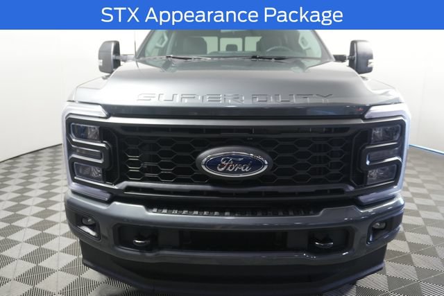 New 2026 Ford F250 XL w/ STX Appearance Package AWD/4WD image 3