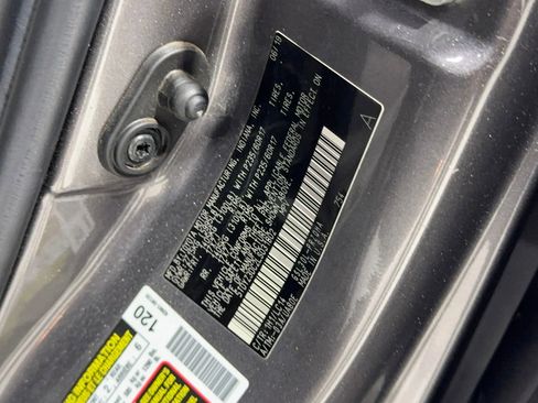 Used 2020 Toyota Sienna XLE image 42