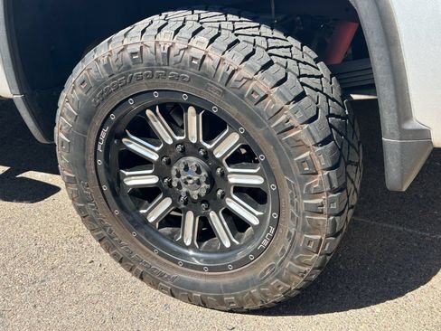 Used 2022 Chevrolet Silverado 2500 High Country w/ Z71 Off-Road Package AWD/4WD image 7