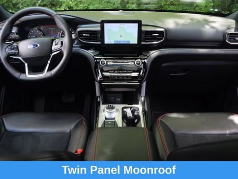 Used 2022 Ford Explorer ST-Line w/ Class IV Trailer Tow Package AWD/4WD image 8