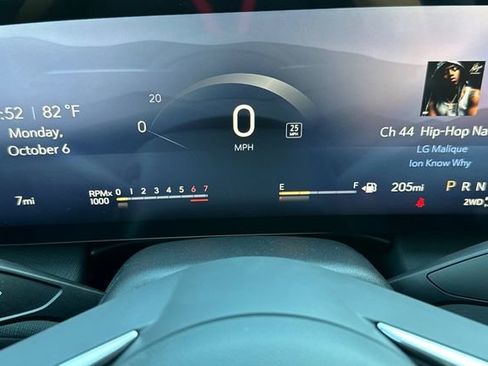 New 2026 Buick Enclave Preferred w/ Power Package image 32