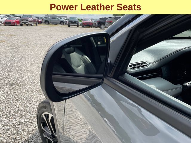 Used 2023 Jeep Compass Limited AWD/4WD image 7