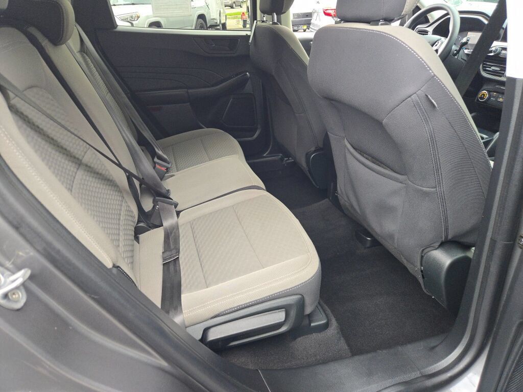 Used 2022 Ford Escape SE AWD/4WD image 13
