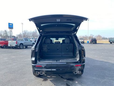 New 2026 Chevrolet Traverse RS w/ LPO, Floor Liner Package image 14