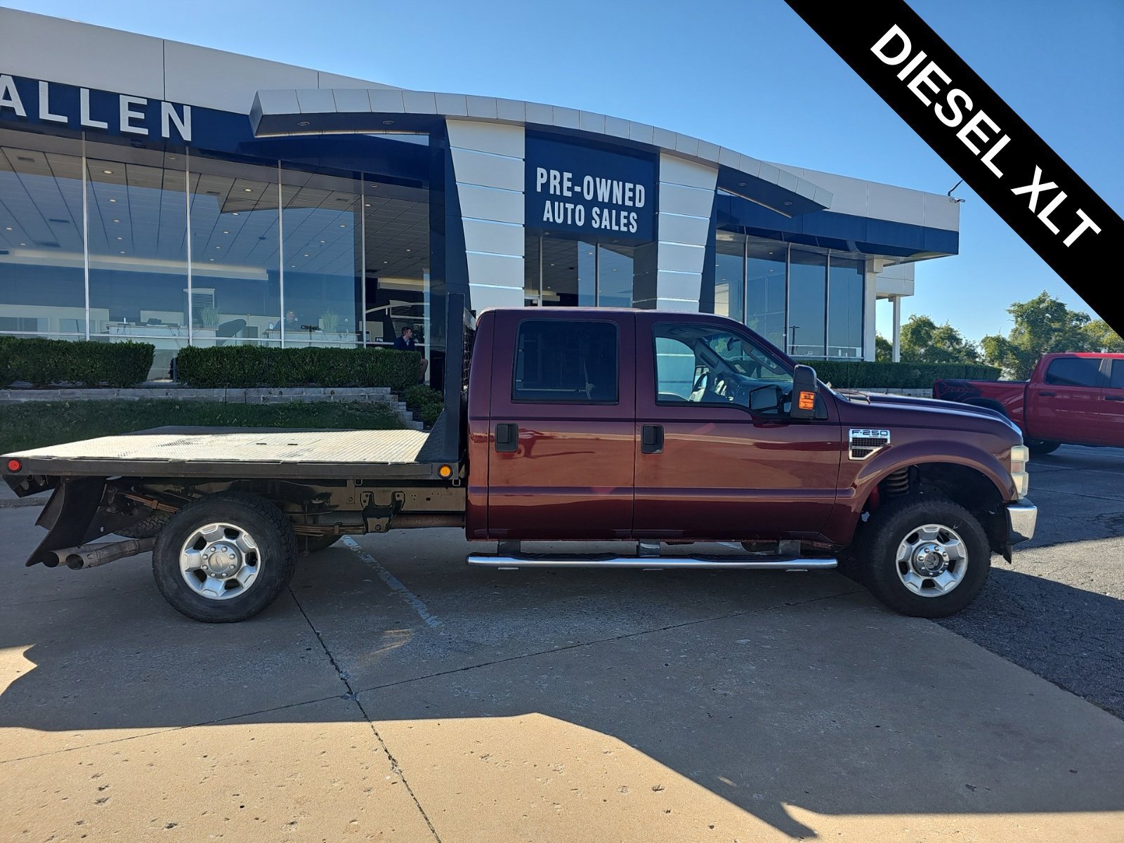 Used 2010 Ford F250 XLT AWD/4WD image 2
