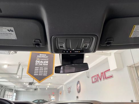 Certified 2023 Chevrolet Silverado 1500 Custom image 24