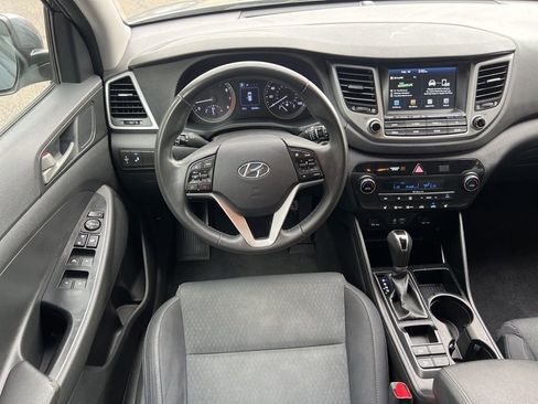 Used 2018 Hyundai Tucson Sport image 19