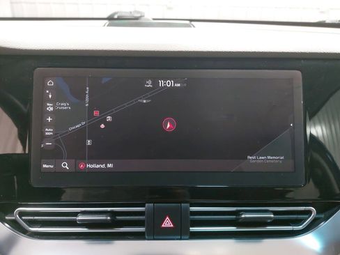Used 2022 Kia Niro EX Premium image 23
