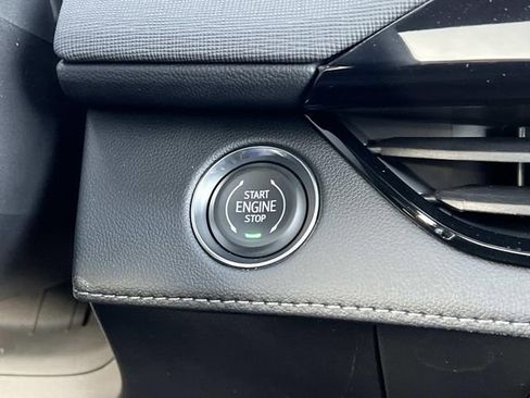 New 2026 Buick Enclave Sport Touring w/ Power Package image 28