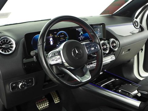 Used 2022 Mercedes-Benz GLA 250 image 29