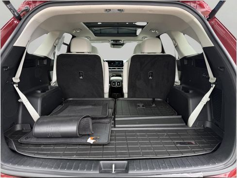 Used 2025 Kia Sorento SX FWD image 17