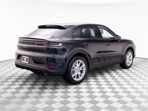 New 2026 Porsche Cayenne Coupe AWD/4WD image 8