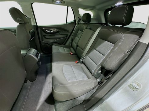 Used 2022 GMC Terrain SLE w/ Driver Convenience Package image 24