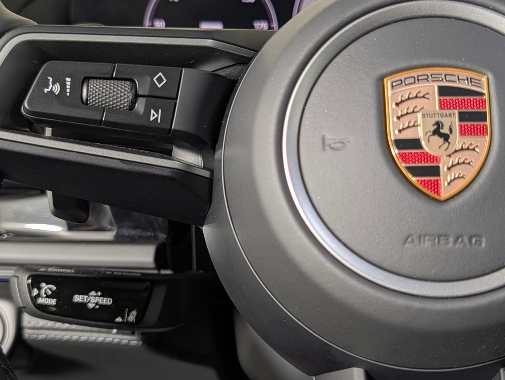 Certified 2026 Porsche Panamera GTS AWD/4WD image 38