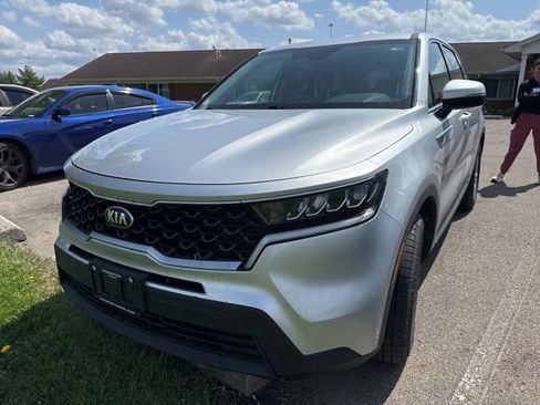 Used 2021 Kia Sorento LX FWD image 12