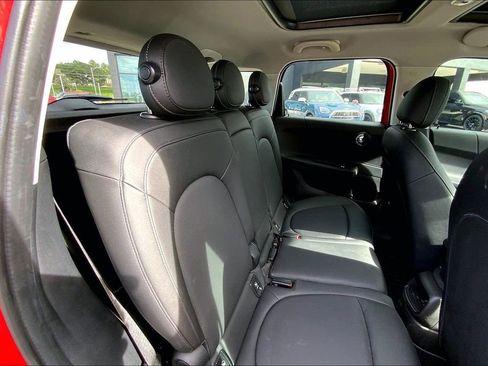 Certified 2024 MINI Cooper Countryman image 29