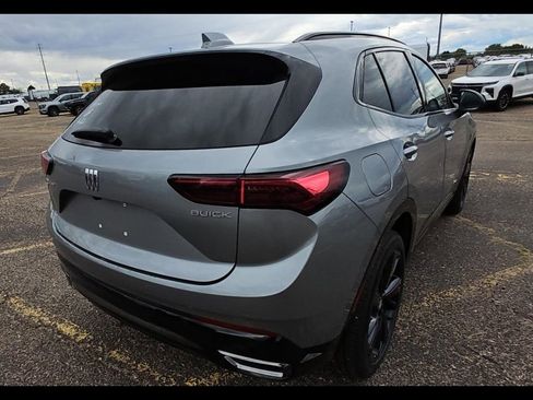 Certified 2025 Buick Envision Sport Touring image 2