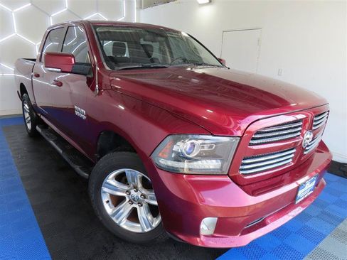 Used 2017 RAM 1500 Sport w/ Convenience Group AWD/4WD image 9