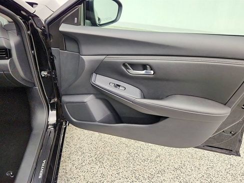 Used 2024 Nissan Sentra SV FWD image 25