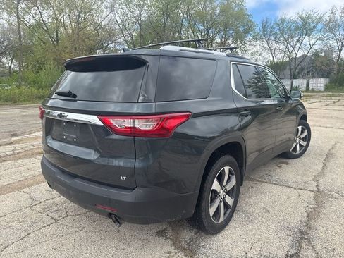 Used 2018 Chevrolet Traverse LT w/ LPO, Floor Liner Package FWD image 7