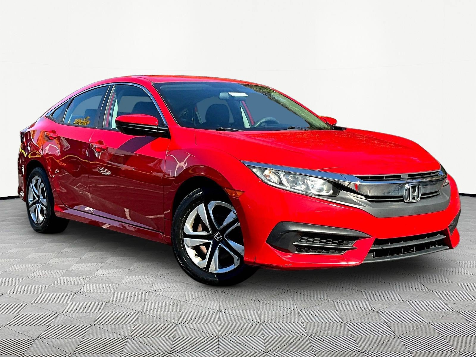 Used 2018 Honda Civic LX image 3