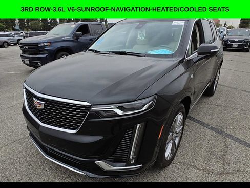 Used 2024 Cadillac XT6 Premium Luxury FWD image 1
