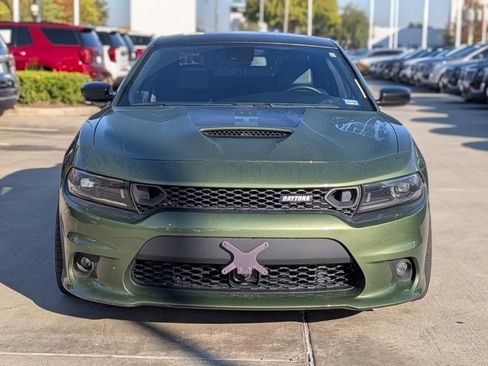 Used 2023 Dodge Charger Scat Pack w/ Daytona Edition Group image 2
